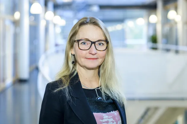 porträtt charlotte ling. foto.