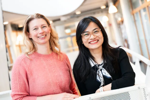 Tanja Stocks och Huyen Le. Foto: Tove Smeds