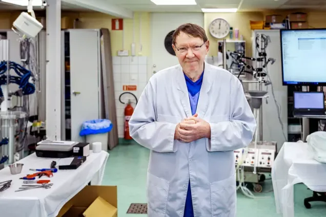 Stig Steen i sitt laboratorium foto Kennet Ruona